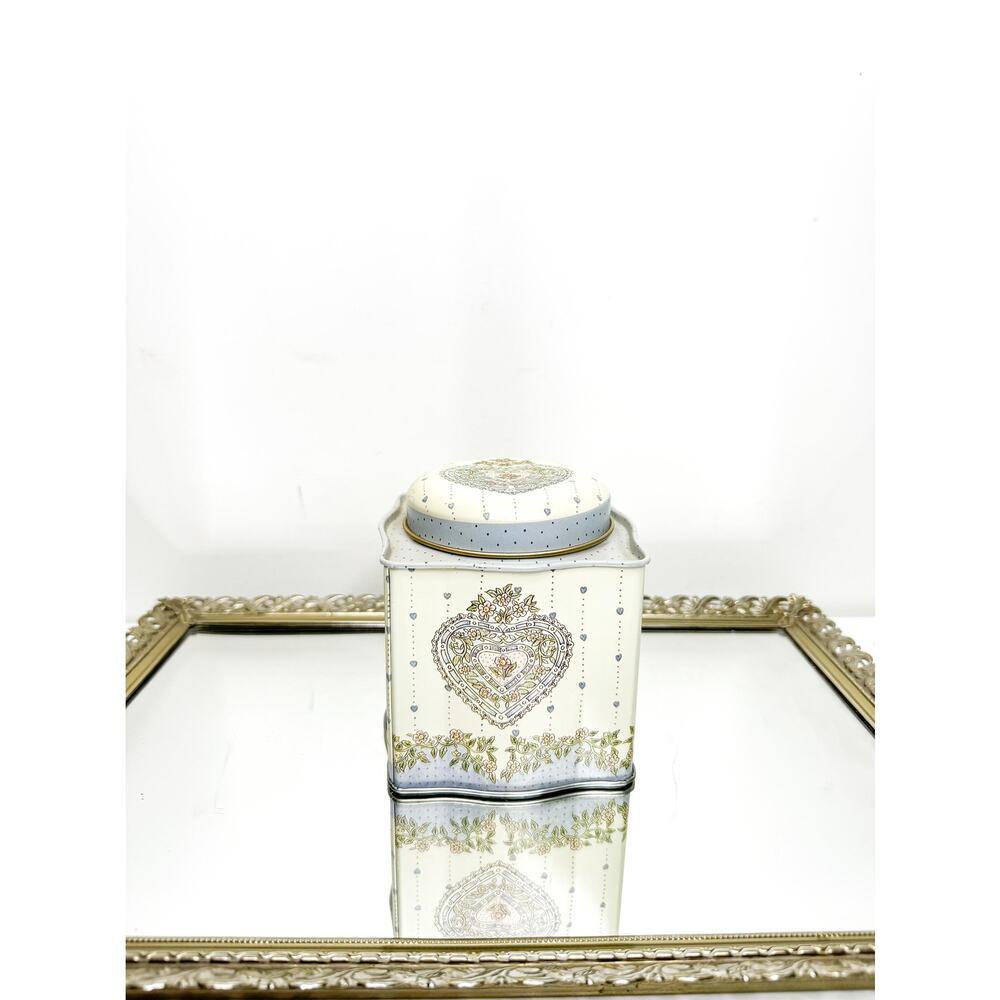 Vintage Rectangular Heart Tea Tin With Lid Cottagecore